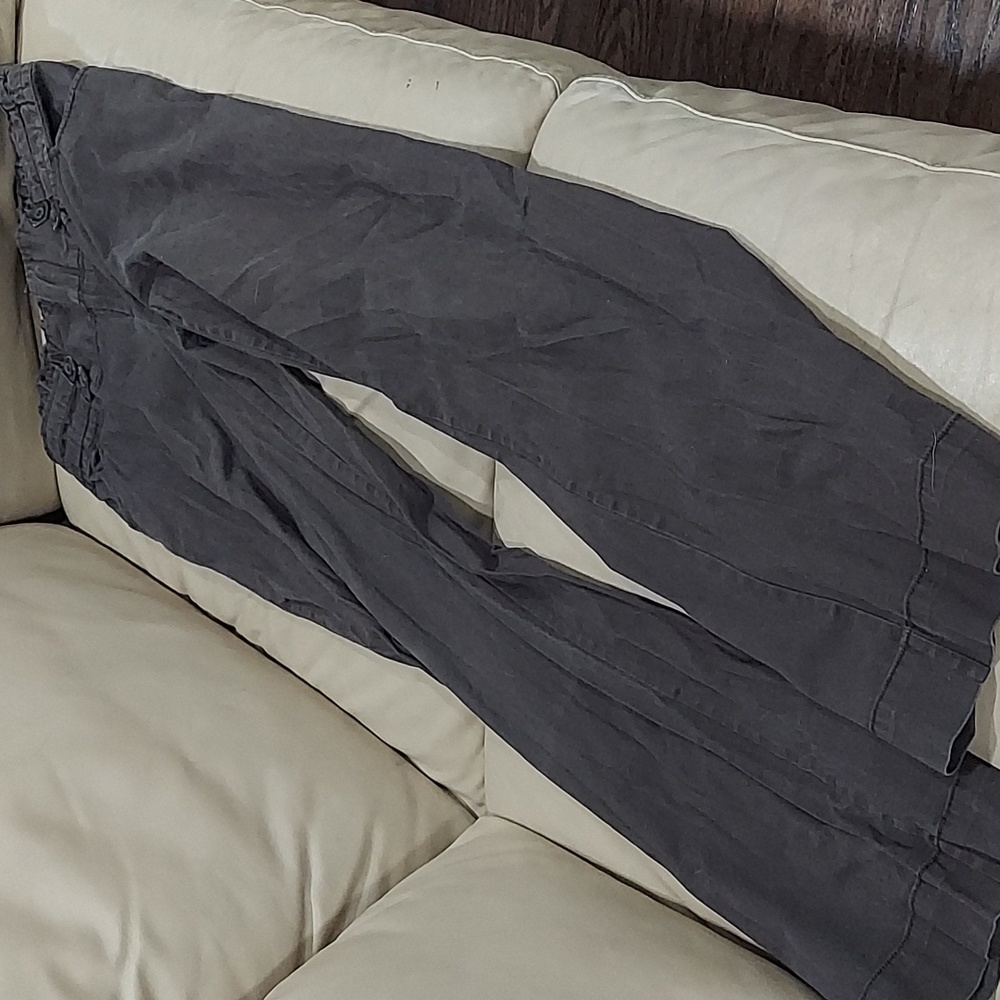 Old navy real waist stretch maternity pant in brown Size 8